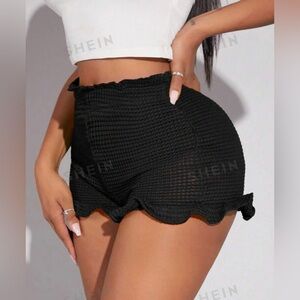 SHEIN Paperbag Waist Lettuce Trim Shorts